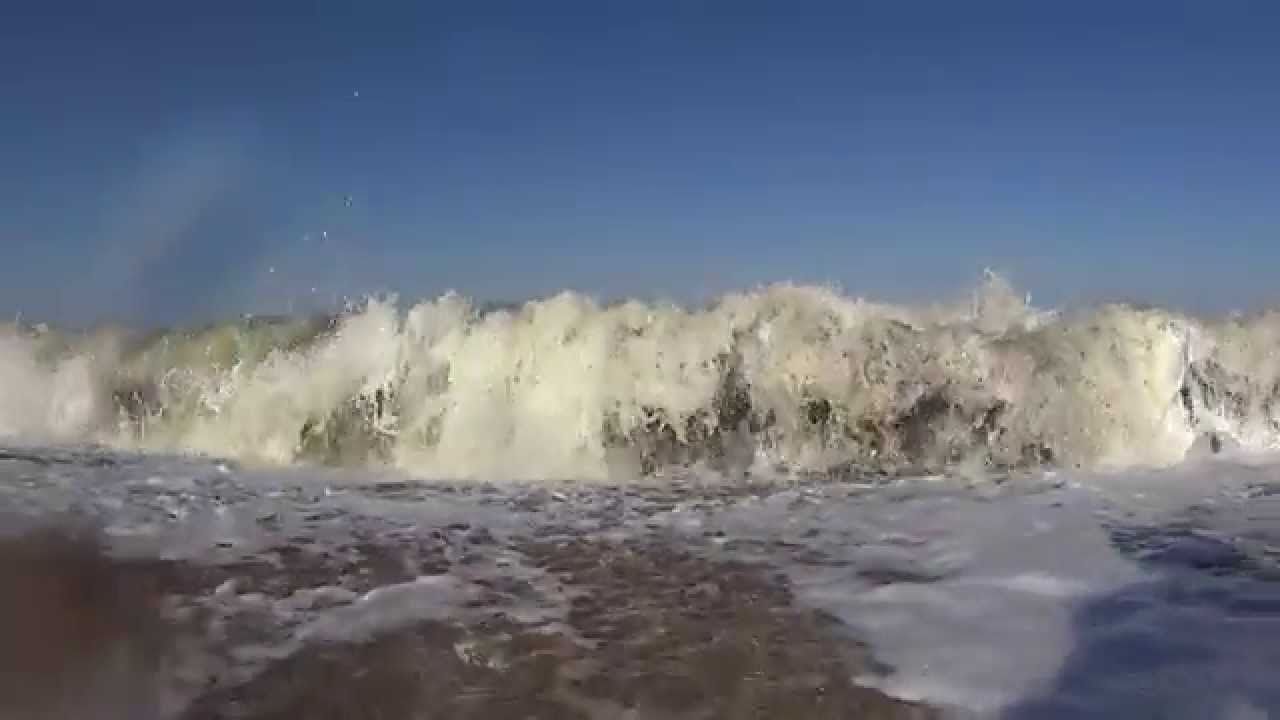 Азовское море волны