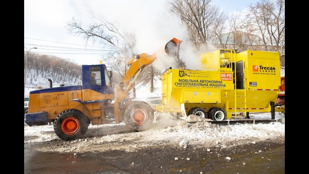 First mobile snow melting machine start operating in Kyiv | Journalist ...