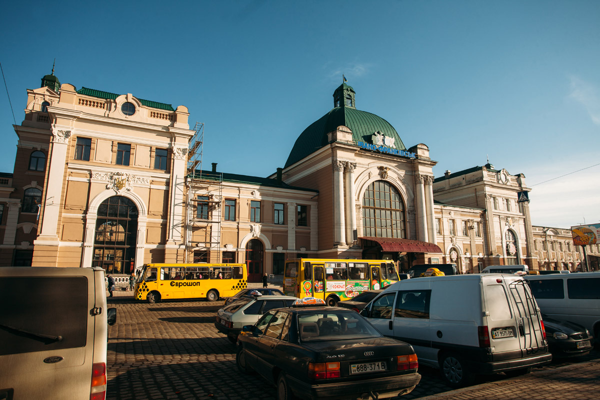 Ивано франковск фото