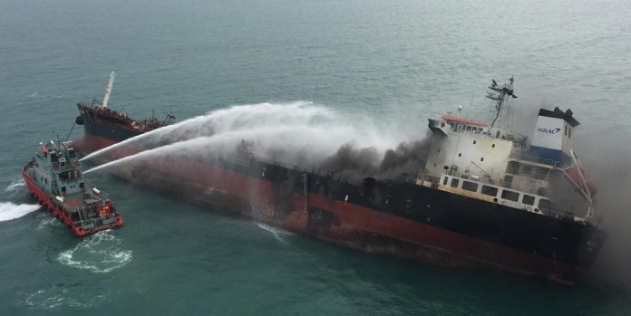 Ship accident in Hong Kong