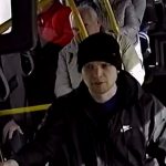 пассажир напал на водителя