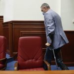 кличко травмировал ногу