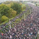 2-kolonna_protestuyushchikh_s_vysoty_minsk_25102020